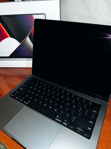 Компьютеры, ноутбуки и планшеты: Ноутбук, Apple, 16 ГБ ОЗУ, Apple M1 Pro, 14 ", Б/у, Для работы, учебы, память SSD