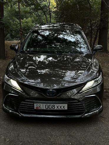 Toyota: Toyota Camry: 2021 г., Гибрид — 6