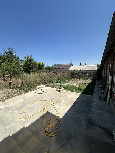 the level: 📍 В центре Сокулука продаётся дом на участке 6 соток. 🏡Дом состоит — 5