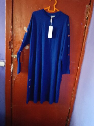 Gündəlik donlar: Qadın geyimləri – 4 ədəd uzun paltar dəsti 1) Etnik naxışlı uzun — 5