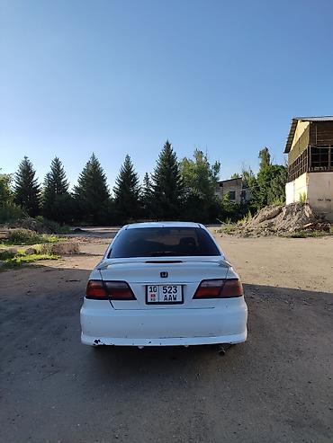 линзу: Honda Accord: 1998 г., 2 л, Автомат, Бензин, Седан — 4