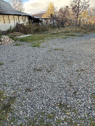 Продажа домов: Дом, 40 м², 2 комнаты, Собственник, Старый ремонт at lalafo.kg — 7 Продажа домов: Дом, 40 м², 2 комнаты, Собственник, Старый ремонт — 7