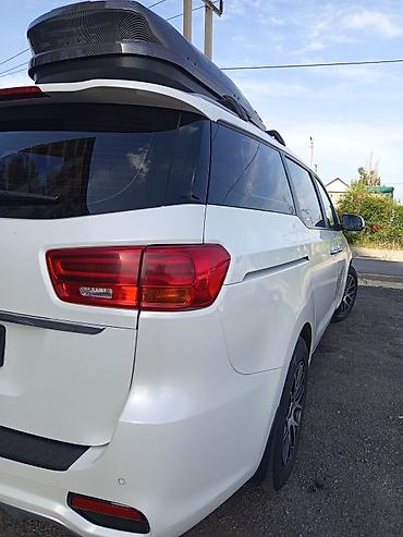 кабина на мото: Kia Carnival: 2019 г., 2.2 л, Автомат, Дизель, Минивэн — 3