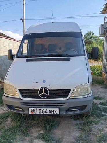 mercedesbenz sprinter грузовые: Жеңил жүк ташуучу унаа, Колдонулган