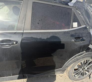 двени: Задняя правая дверь в сборе для Kia Stonik (кузов QL — 1