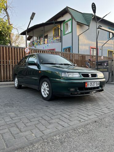 лямбда зонд гольф 3: Seat Toledo: 1995 г., 1.8 л, Механика, Бензин, Хэтчбэк