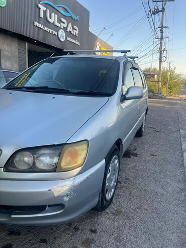 самосвальный кузов: Toyota Ipsum: 1996 г., 2 л, Автомат, Бензин, Минивэн