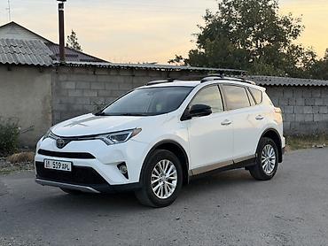 Toyota RAV4: 2017 г., 2.5 л, Автомат, Бензин, Кроссовер