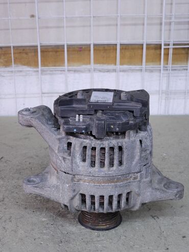 Генераторы: Генератор Iveco 2005 г., Б/у, Оригинал, Германия — 12