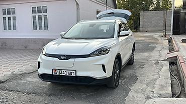 JMEV : 2020 г., Автомат, Электромобиль, Кроссовер