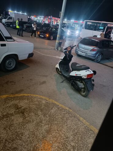 Mopedlər,skuterlər: Tecili satiram savxoz ramanni butun senetleri var catasi var cox — 12
