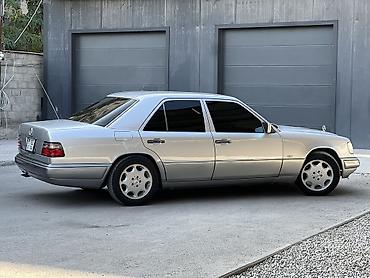 накидка на мерс: Mercedes-Benz E-Class: 1995 г., 2.2 л, Автомат, Бензин, Седан — 3