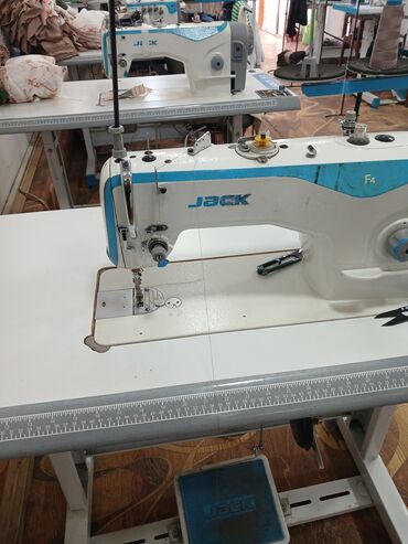 швейная машинка 4х нитка: Швейная машина Jack, Полуавтомат