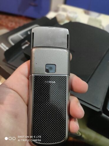 nokio 8800 v Azərbaycan | Nokia: 8800 carbon Titanium əla vəziyyətdə karopkası adapter var 8800 ən