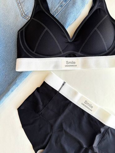 женское нижнее белье кружевное: Комплект, Бюстгальтер, Микрофибра, Бесшовная модель