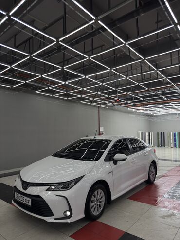 tayota runx: Toyota Corolla: 2020 г., 1.8 л, Вариатор, Бензин, Седан