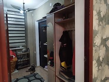 Продажа квартир: 4 комнаты, 100 м², 1 этаж — 5