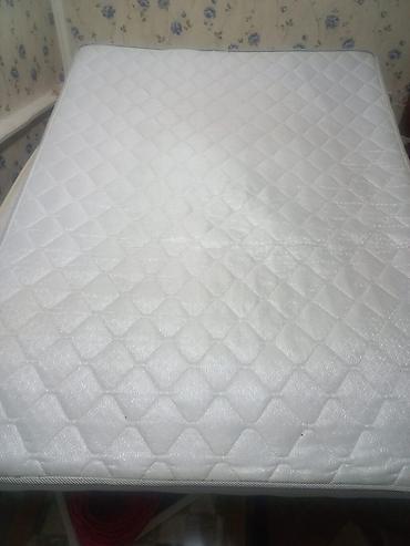 Matraslar: Olcu eni 1.60×uzunluqu 2 metre - Ölçü: ikinəfərlik (şəkillərdə — 1