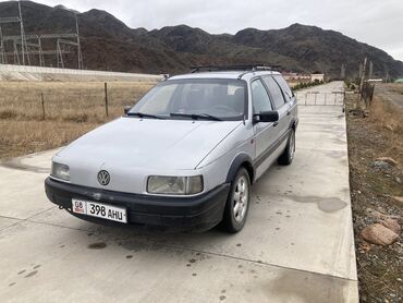 volkswagen golf variant: Volkswagen Passat: 1991 г., 1.8 л, Механика, Бензин, Универсал