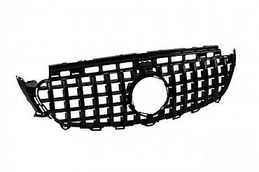 GT R MASKA GRIL RESETKA E W213 (9) CRNA | Crna GT R Grill Maska