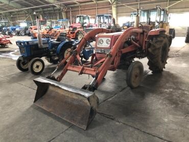 продажа китайских тракторов: Трактор Японский мини Шибаура с Погрузчиком ( Кунгом) свежий из