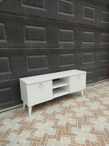 TV altlığı: Yeni, Künc Tv altlığı, Polkalı, Laminat, Azərbaycan — 14