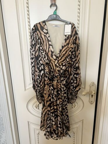 женское платье с воланом: Коктейльное платье, Мини, 2XL