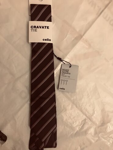 галстук: Галстук, новый, в своей упаковке, фирма Celio