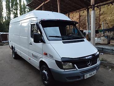 Коммерческий транспорт: 2003 год объём 2.7 хорошем состоянии Mercedes-Benz Sprinter (длинная — 2