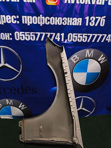 211 mers: Крыло Переднее правое Mercedes-Benz, 2006 г., Б/у, Оригинал — 2