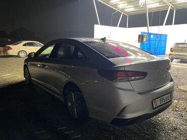 Hyundai: Hyundai Sonata: 2017 г., 2 л, Автомат, Газ, Седан — 2