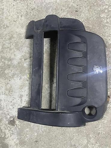 Poklopci motora: POKLOPAC MOTORA PEUGEOT CITROEN 2.0 16V I HDI | Cena je po komadu na lalafo.rs — 2 Poklopci motora: POKLOPAC MOTORA PEUGEOT CITROEN 2.0 16V I HDI | Cena je po komadu — 2