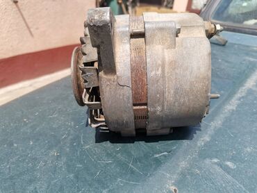 Auto delovi: Alternator Lada 21214i Niva br.3. Polovan, očuvan. Skinut sa — 7