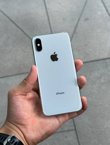 Apple iPhone: IPhone X, 64 GB, Gümüşü, Face ID