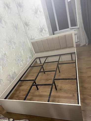 Кровать с мягким изголовьем + матрас - Размер спального места