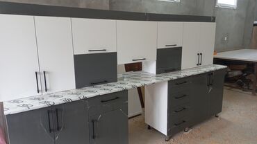 hazir metbex mebelleri: Metbex mebeli Akril mdf qapilarla . 3m 570 man Sexden Satis . Saray