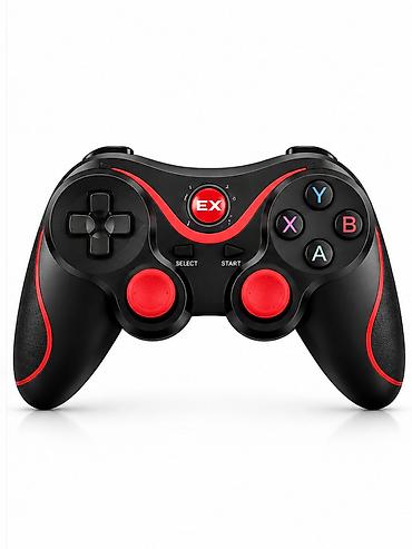 coxlu oyun: Simsiz oyun pultu (Wireless Controller) Qara-qırmızı dizayna malik bu — 2