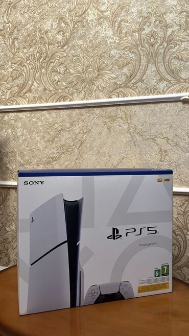 PS5 (Sony PlayStation 5): Acılmamış bağlı qutudadır Hədiyə alınıb pula ehtiyac olduğu üçün