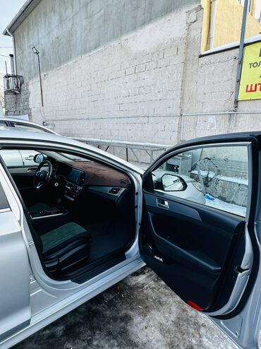 Hyundai: Hyundai Sonata: 2019 г., 2 л, Автомат, Газ, Седан — 7