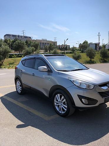 avto servis: Hyundai ix35: 2 l | 2011 il Ofrouder/SUV — 2