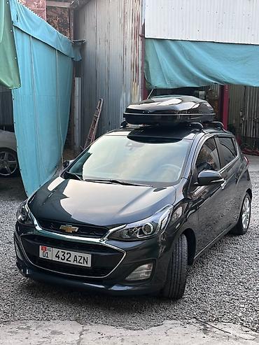 аренда шевроле спарк: Chevrolet Spark: 2019 г., 1 л, Вариатор, Бензин — 1