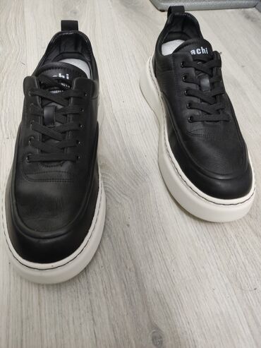 Women's Sneakers and athletic shoes: Ölçü: 42, rəng - Qara, Yeni -da lalafo.az — 2 Women's Sneakers and athletic shoes: Ölçü: 42, rəng - Qara, Yeni — 2