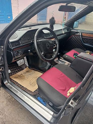 ford dizel: Mercedes-Benz W124: 2.5 l | 1992 il Sedan — 4
