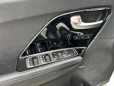 Kia: Kia Niro: 2021 г., Электромобиль, Кроссовер — 8