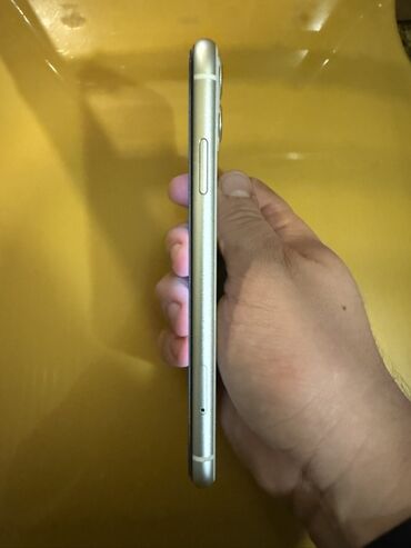 Apple iPhone: IPhone 11, 64 GB, Ağ, Face ID, Sənədlərlə — 3