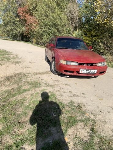 компрессионные гольфы: Mazda 626: 1993 г., Бензин, Хетчбек