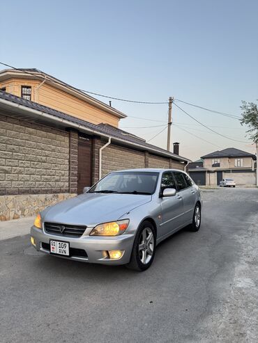 диски на марк 2: Toyota Altezza: 2003 г., 2 л, Автоматические, Бензин, Универсал