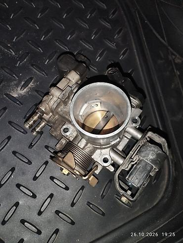 fit aria: Дроссельная заслонка Honda 2002 г., Б/у, Оригинал, Япония — 2