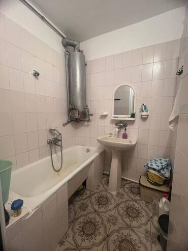 Köhnə tikili: Bakı, 3 otaqlı, Köhnə tikili, m. Əhmədli, 75 kv. m — 15