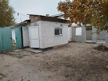 Продажа полдома: Продается дом город Балыкчы под бизнес од берего Иссик Кулье 100 — 8